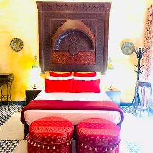 apt-riad-safari.hotelfes.net/